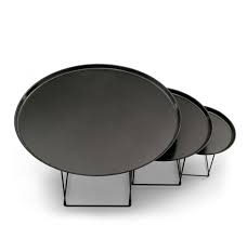 L'ispirazione deriva dai portacenere, un tempo popolari, ripieni di sabbia. Small Tables Small Table Fat Fat By B B Italia