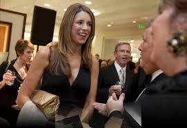 At high school, due to her involvement in charity work, she was inducted into the prestigious ascensus society. Celebrity Wife Ashley Thompson And Her Husband Peyton Manning Are Parents Of Twins