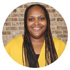 Sonia Mckenzie's Instagram, Twitter & Facebook