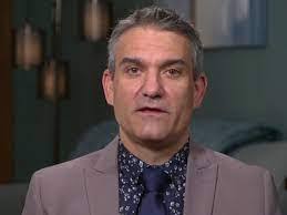 Shawn Labar's Instagram, Twitter & Facebook