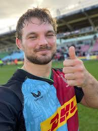 😍 Will Evans is your Premiership Rugby Player of The Match against  Newcastle! Well played, Wev 👏 #COYQ #HARvNEW
