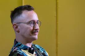 Interessante punte oor queer-wees in paneelgesprek aangeroer