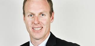 Ron Whelan's Instagram, Twitter & Facebook