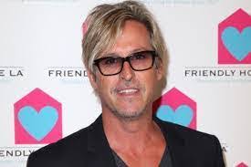 Gary Stender's Instagram, Twitter & Facebook