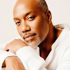 😂😂😂 she walking home