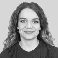 Ines Escobar's Instagram, Twitter & Facebook