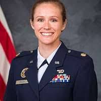 Andrea Tullos's Instagram, Twitter & Facebook