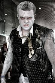 He is built like a body builder and wears what looks like a black sport coat. Solomon Grundy Comic Wikipedia La Enciclopedia Libre
