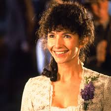 WCW: Mary Steenburgen as Clara Clayton in 1885. 😍 #BTTF35