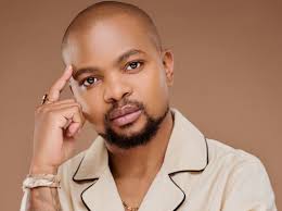 Vicky Sampson to drop 'anthem of unity'