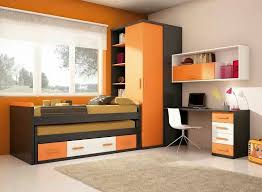 Recamara ferrara de madera cabecera, 2 buros y cómoda con espejo color café. Recamara Juvenil Unisex En Naranja Muebles Dormitorio Juvenil Colores Para Habitaciones Pequenas Habitaciones Juveniles