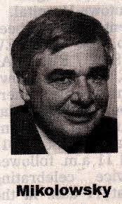 Paula Bednar's Instagram, Twitter & Facebook