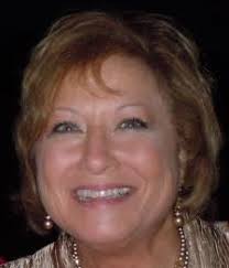 Renee Carriveau's Instagram, Twitter & Facebook