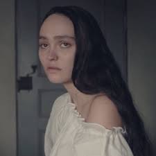 i need them and grace van dien to all play sisters, and preferably in a  horror movie