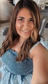 Hi! I'm looking for a roommate (sublease) , someone who is single mom with  little kid. I'm a single mom and I don't have enough work hours because I'm  mostly taking care