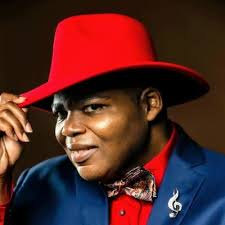 Corey Weaver (@coreyweaversing)