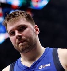 Nick Hedges (@nicktrimshedges)