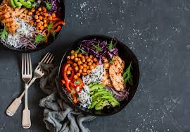 Méditerranéenne et a servir bien frais avec une vinaigrette allégée, si possible composée de vinaigre de noix et d'huile d'olive. Quelle Composition Pour Une Salade Equilibree Sante Magazine