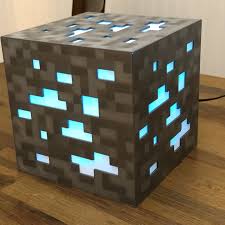 However, diamonds will spawn anywhere under y=16. Descargar 8 Bit Minecraft Diamond Ore Lamp Siri Enabled De Martin Koistinen