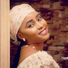 Bilkisu shema ta haihu kannywood hotuna da takaitaccen labarin rayuwar bilkisu shema naija news hausa 1800buys / 398,991 likes · 55,378 talking about this. Team Bilkisu Shema Home Facebook