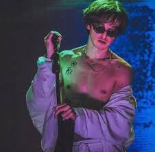 Joji pfp changed his deezer pfp pinkomega george joji miller is a singer and songwriter known recently for his melodic tunes like gimme love and run miller didn t start out from i2.wp.com it happened again vaporwave amino. Joji Pfp Top 30 Joji Will He Gifs Find The Best Gif On Gfycat Posts Tagged As Pinkguy Picpanzee