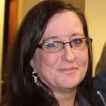 Cindy Minks's Instagram, Twitter & Facebook