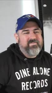 @danmanganmusic tells @imadamtr about his philosophy behind JOMO. The JOY  of missing out! , Full interview & performance is live over at  indie88.com🎥, #danmangan #naturallight #jomo #interview ...