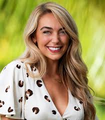 Rachel Hamel's Instagram, Twitter & Facebook