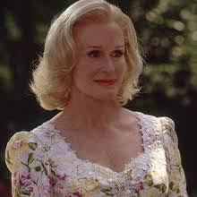 Amazon.com: The Stepford Wives (2004) : Christopher Walken, Faith Hill,  Bette Midler, Matthew Broderick, Glenn Close, Frank Oz, Nicole Kidman:  Movies & TV