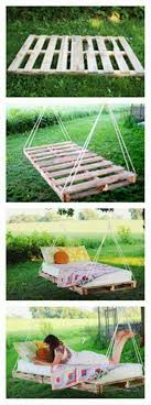 Ferienhäuser, gartenmöbel und planzenkübel sowie weiteres gartenzubehör einfach online bestellen! Pin By Erika Landi On D I Y Pallet Swing Beds Pallet Diy Diy Projects