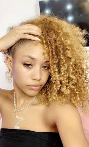 There are also baby lights, which involve applying teeny tiny amounts of blonde to very fine pieces of hair. Blonde Braids On Lightskin Honey Blonde Hair Curly Hair Women Curly Hair Styles Naturally