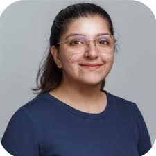 I am excited to announce that I have graduated from the University of St  Andrews with a MA (Hons) in Management and Sustainable Development, and I  am honored to have been placed