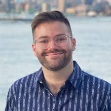 Nathan Wing's Instagram, Twitter & Facebook