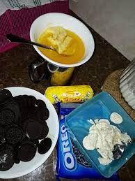 While beating continuously, add eggs, yolks, whipping cream and vanilla until well blended. Mudahnya Buat Kek Oreo Cheese Tak Perlu Oven Pun