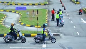 Kerajaan negeri terengganu telah memperuntukkan sebanyak rm7 juta dana bagi bantuan mendapatkan lesen motosikal khusus untuk golongan belia ini menerusi pembentangan bajet 2019. Lesen Motosikal B2 Hanya Rm100 Menerusi Program Myprihatin