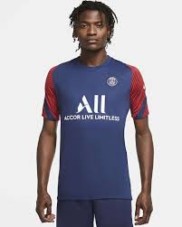 Maillot foot pas cher lyon domicile 2018 2019 blanc. Le Psg Devoile Ses Collections Lifestyle Et Training Nike Pour 2020 2021