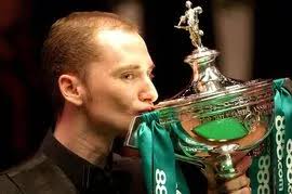 Conor McGregor: Watch Sligo shop owner channel 'The Notorious' in hilarious  sales pitch