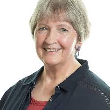 Spread Your Wings: a Collection of Princess and Dragon Stories for Kids:  Long, Laird, Redding, Lance O, Stacey, Holly, Strand, Kai, Burnett, Ann,  Kemmerer-Scovner, Jonathan, Rolli, Hill, Amanda, Reeg, Cynthia, Johnson,  Anne