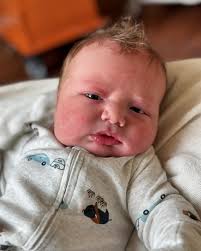 Justin Hobbs (@jstnhbbs)