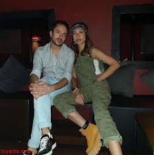 Sekadar info, pemilik nama hani farhana mohd hatim ini sebelum ini pernah mendirikan rumah tangga dengan khairul azhar abdul wahid pada tahun 2010 sebelum bercerai lapan tahun kemudian iaitu pada oktober 2018. Myartis Com Myartis My Artis Mohon Maaf Foto Keterlaluan Hunny Madu Akui Sudah Kahwini Jejaka Itali Mei Lalu