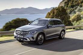 40/20/40 split fold rear seat. Mercedes Benz Glc Class Glc 300e 4matic Hybrid 2020 Price Specs Carsguide