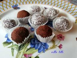 Palline Di Pan Di Spagna Il Diario Delle Mie Ricette Pan Di Spagna Al Cioccolato Pan Di Spagna Pane