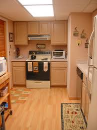 the pros and cons of a hardwood kitchen