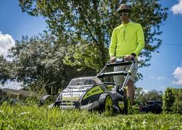 Ryobi outdoor sent me their latest battery powered lawn mower to try out, but all opinions are my own. Ryobi 40v Self Propelled Lawn Mower Review Pro Tool Reviews