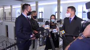 Są dwujęzyczni, co sikorski postrzega jako dar, bo dzieci chłoną zadziwiająco szybko. Janusz Kowalski Radoslaw Sikorski Youtube