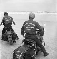 Two Members Of The South Florida Vagabonds Motorcycle Club Drive On The Beach During Daytona 200 Weekend Motorcycle Clubs Motorcycle Harley Vintage Motorcycles