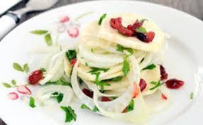 Insalata invernale colorata e sfiziosa. Insalata Depurativa E Sfiziosa Con Finocchi Mele E Dressing Light Leitv