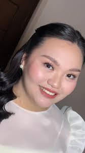 Who does hair and makeup for graduation?