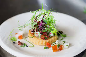 Chefs serve up gourmet insect dishes at Botanical Garden