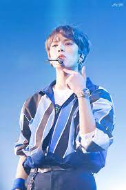minhyuk ミニョク 黒髪